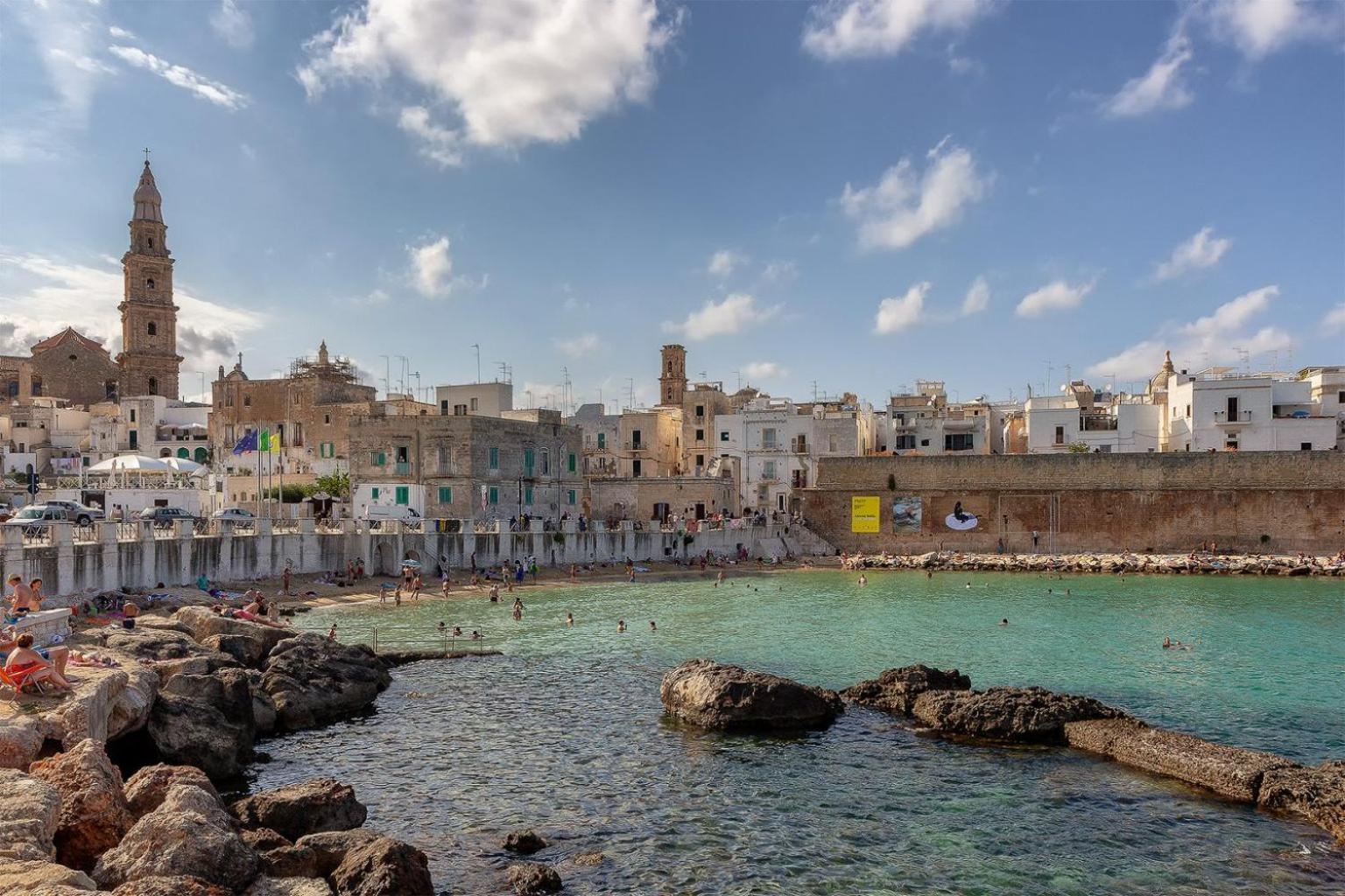 Porto Nuovo Holiday Home Monopoli Luaran gambar