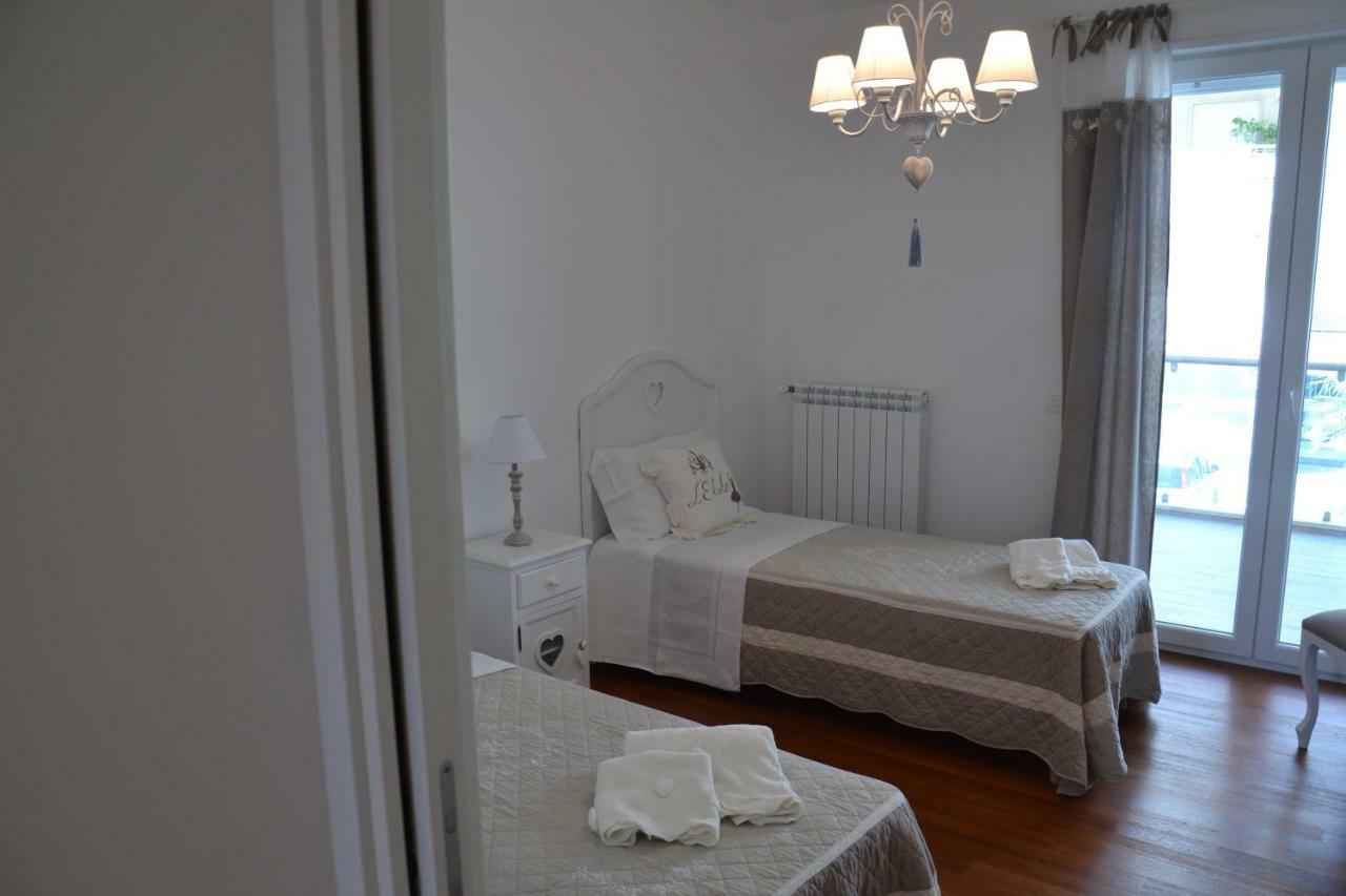 Porto Nuovo Holiday Home Monopoli Luaran gambar
