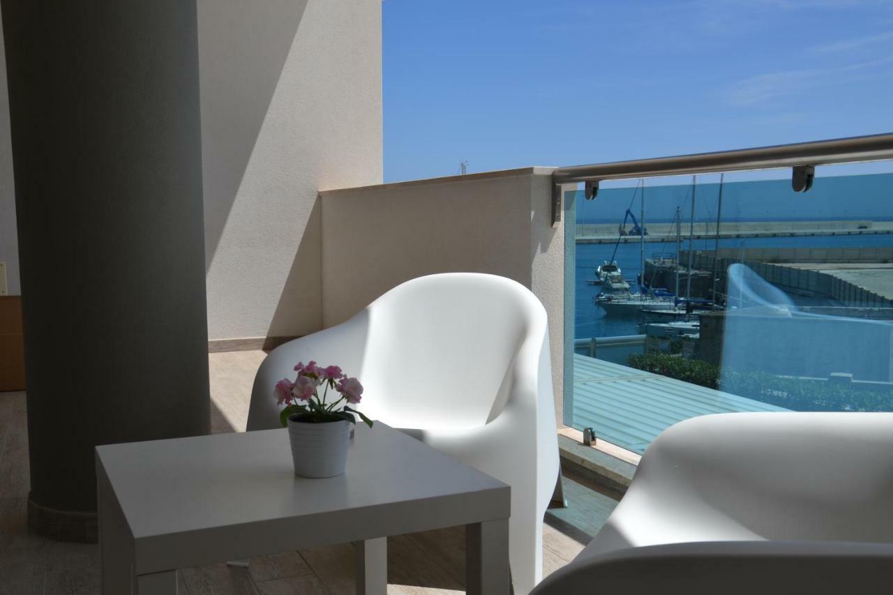Porto Nuovo Holiday Home Monopoli Luaran gambar